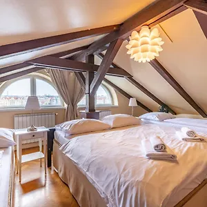 Janackovo - Riverside Appart hôtel